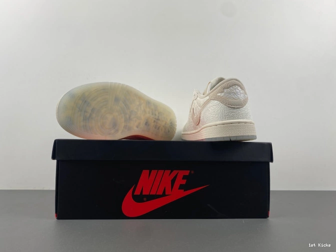 Chris 1 Jordan OG Retro FZ0455-200 Paul Low 0604